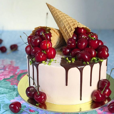 Торт "Вишневый рожок" купить - павловскийпосад.сладкоежкин.рф