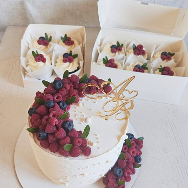 «Пиршество ягод» купить - павловскийпосад.сладкоежкин.рф